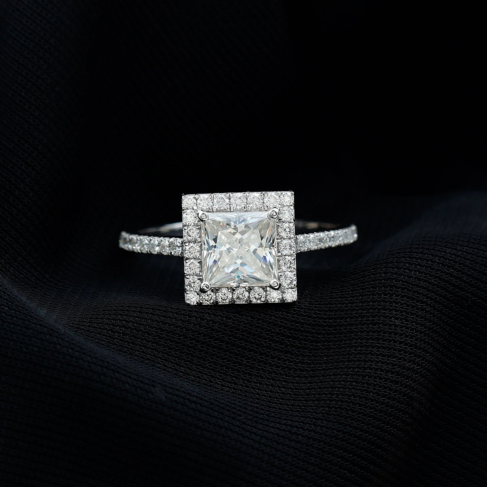 14K White Gold Moissanite Engagement Ring US 9.00 N93743