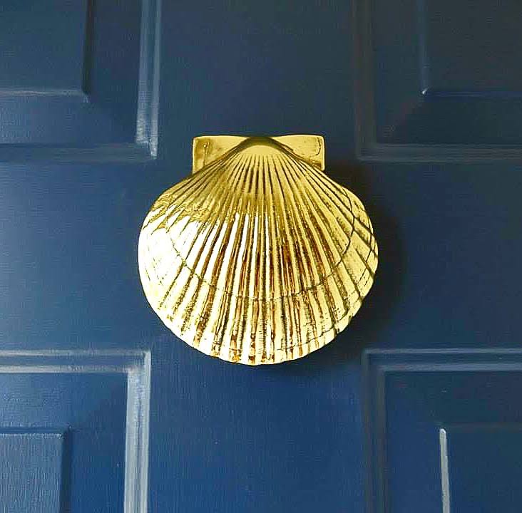 Brass Sea Scallop Door Knocker G806