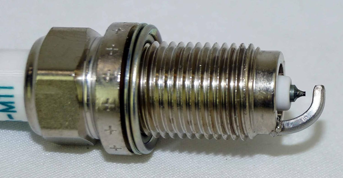 Iridium LONG LIFE Spark Plugs 6 PCS Y843185
