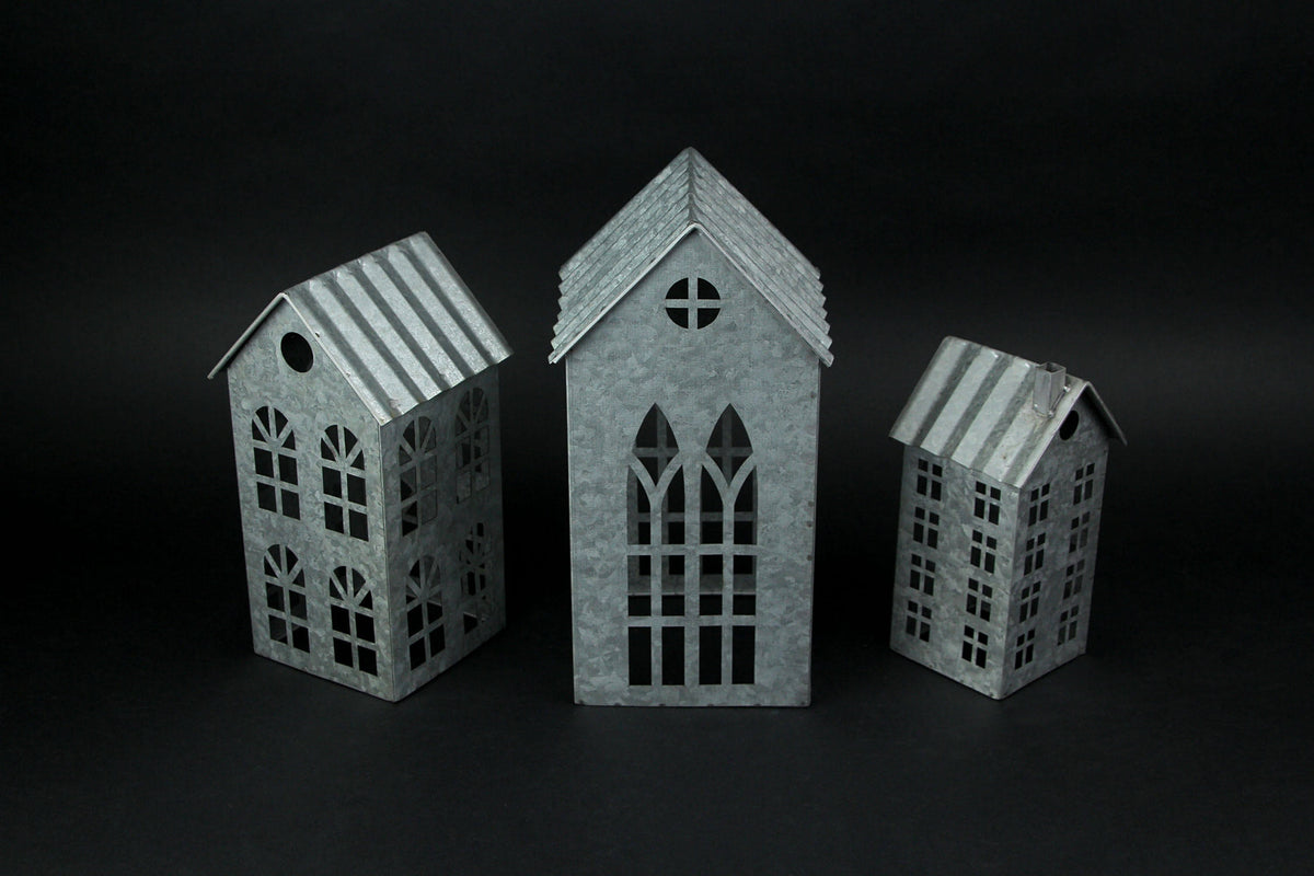 Set of 3 Metal Candle Holders O7953
