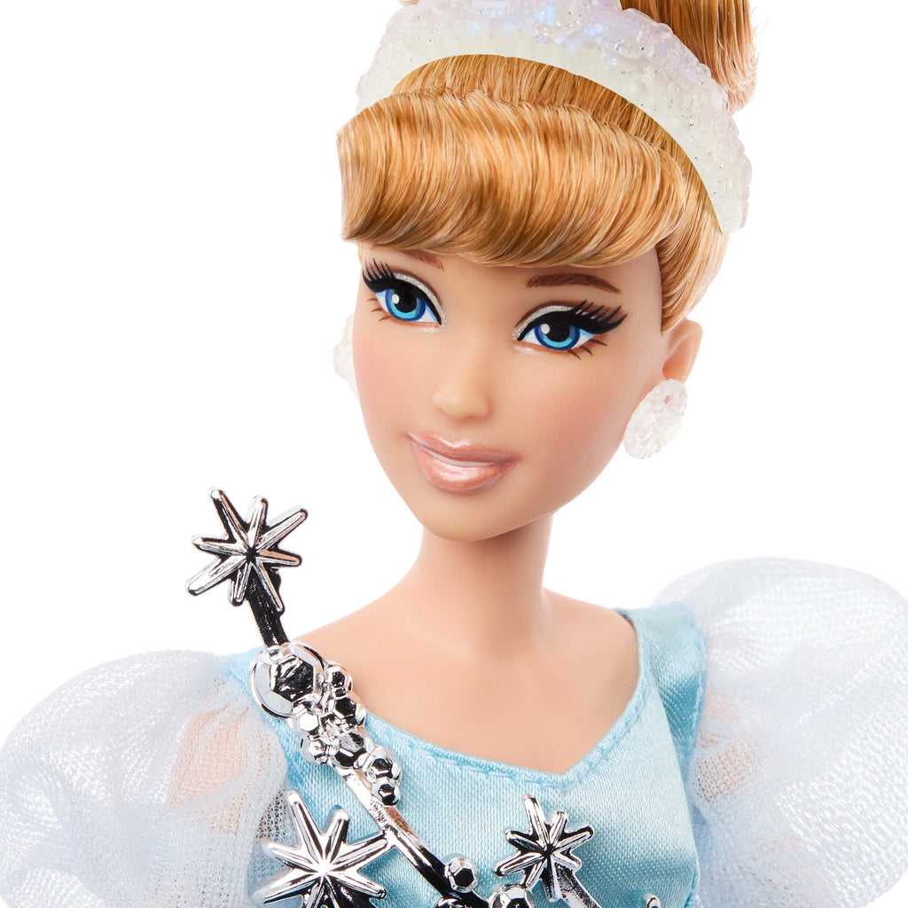 Cinderella Doll O9444
