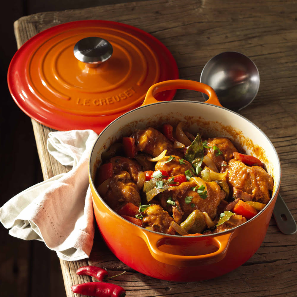 Volcanic Cast Iron Round Casserole J87948