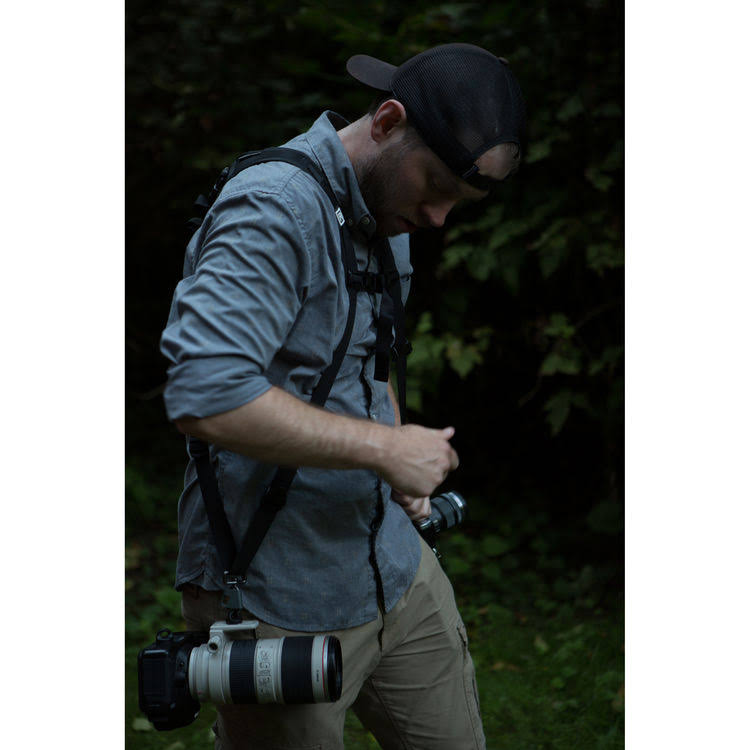 Double Slim Camera Harness O589