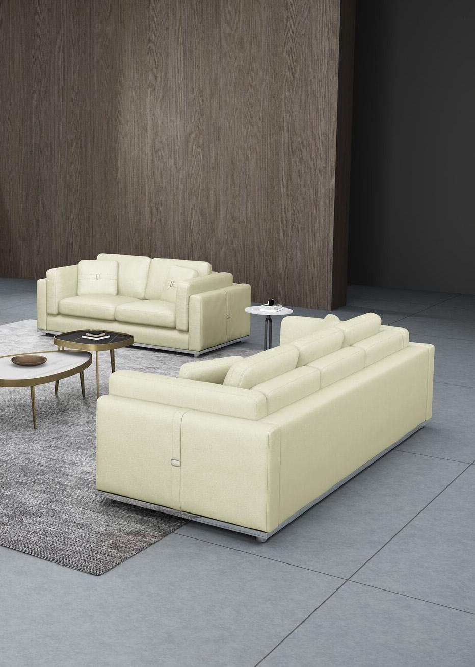 Off White Italian Leather Loveseat O4611
