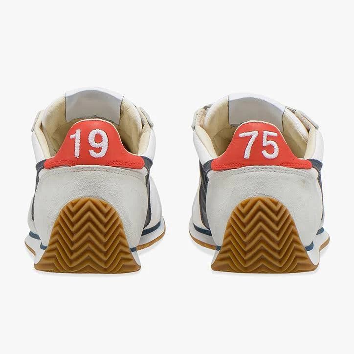 White Canvas Diadora Shoes D743258