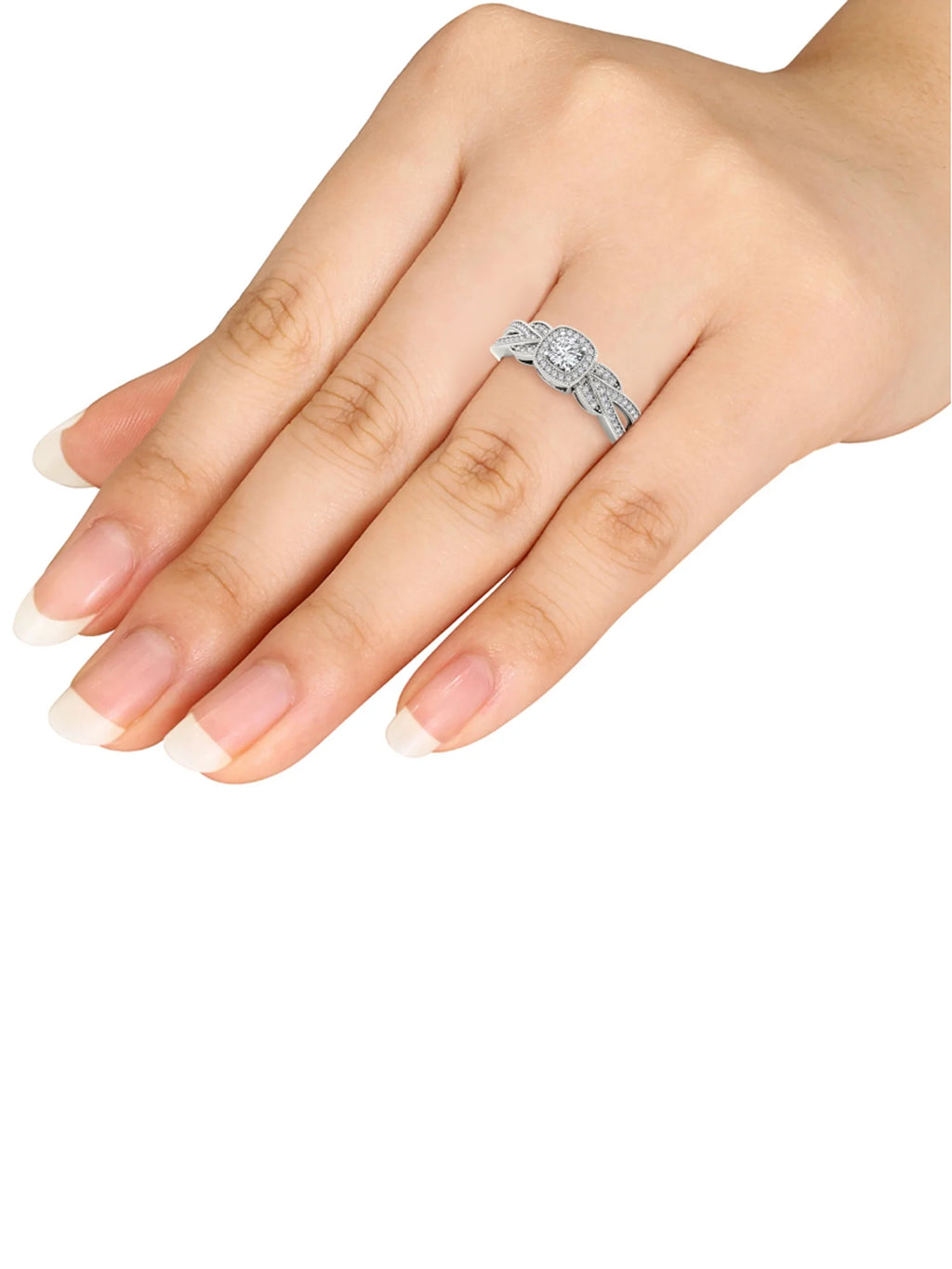 10k White Gold Halo Engagement Ring L684747