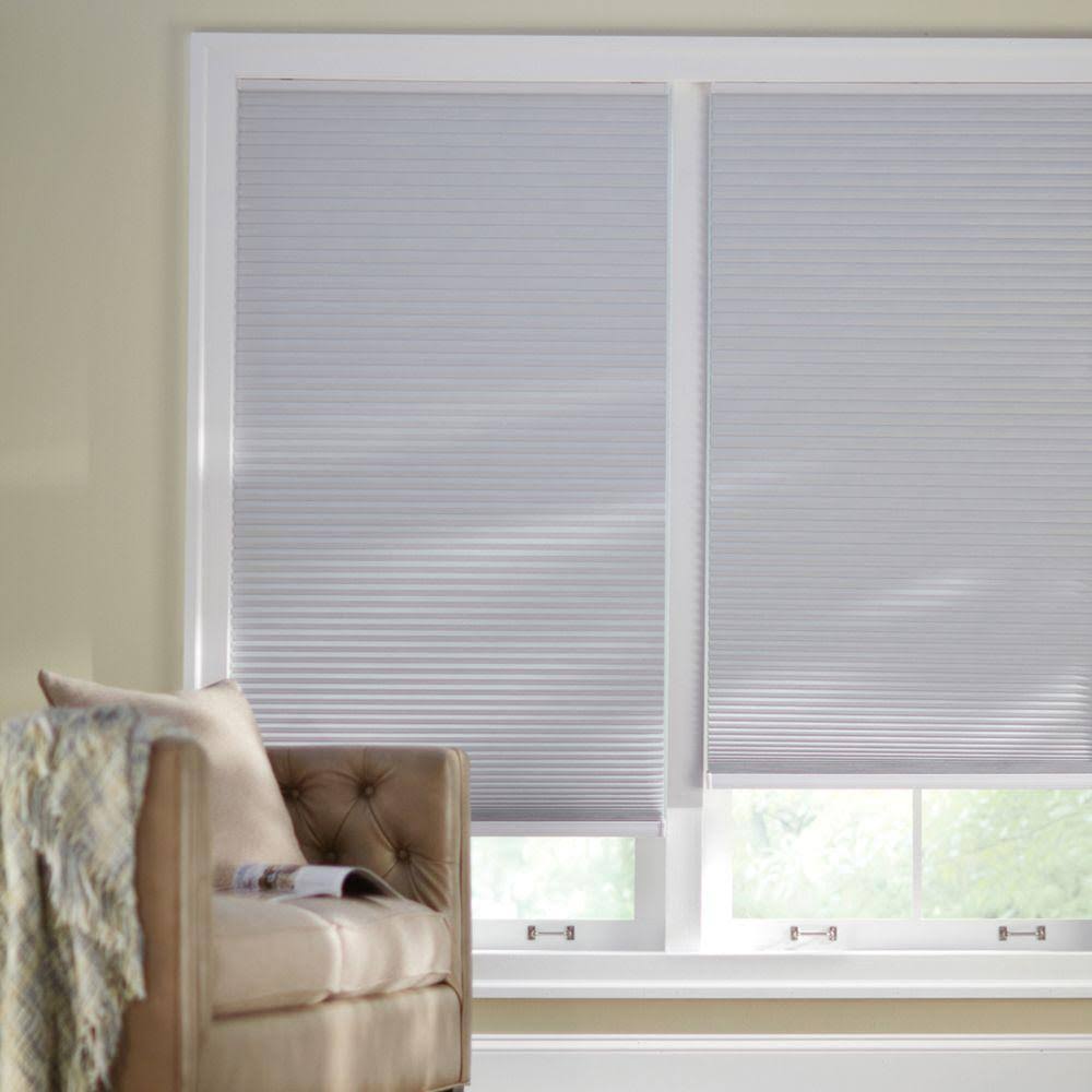Cordless Blackout Cellular Shade 41.75 in. W x 64 in. L Y959