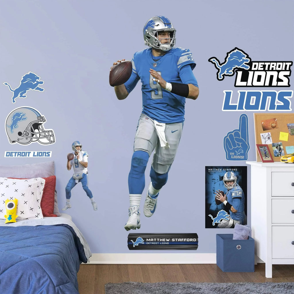 Officially Licensed NFL Removable Wall Decal Giant Athlete + 2 Wall Decals Z13909