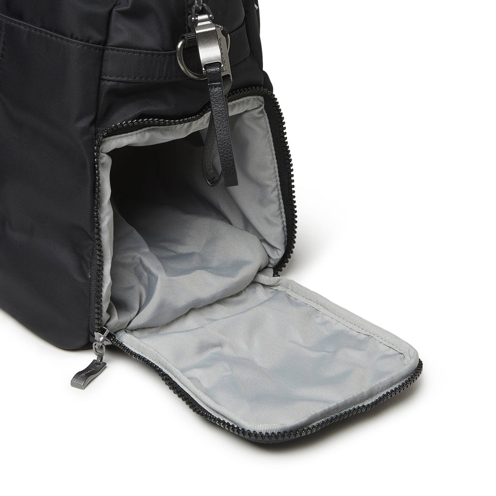 Black Weekender T66096