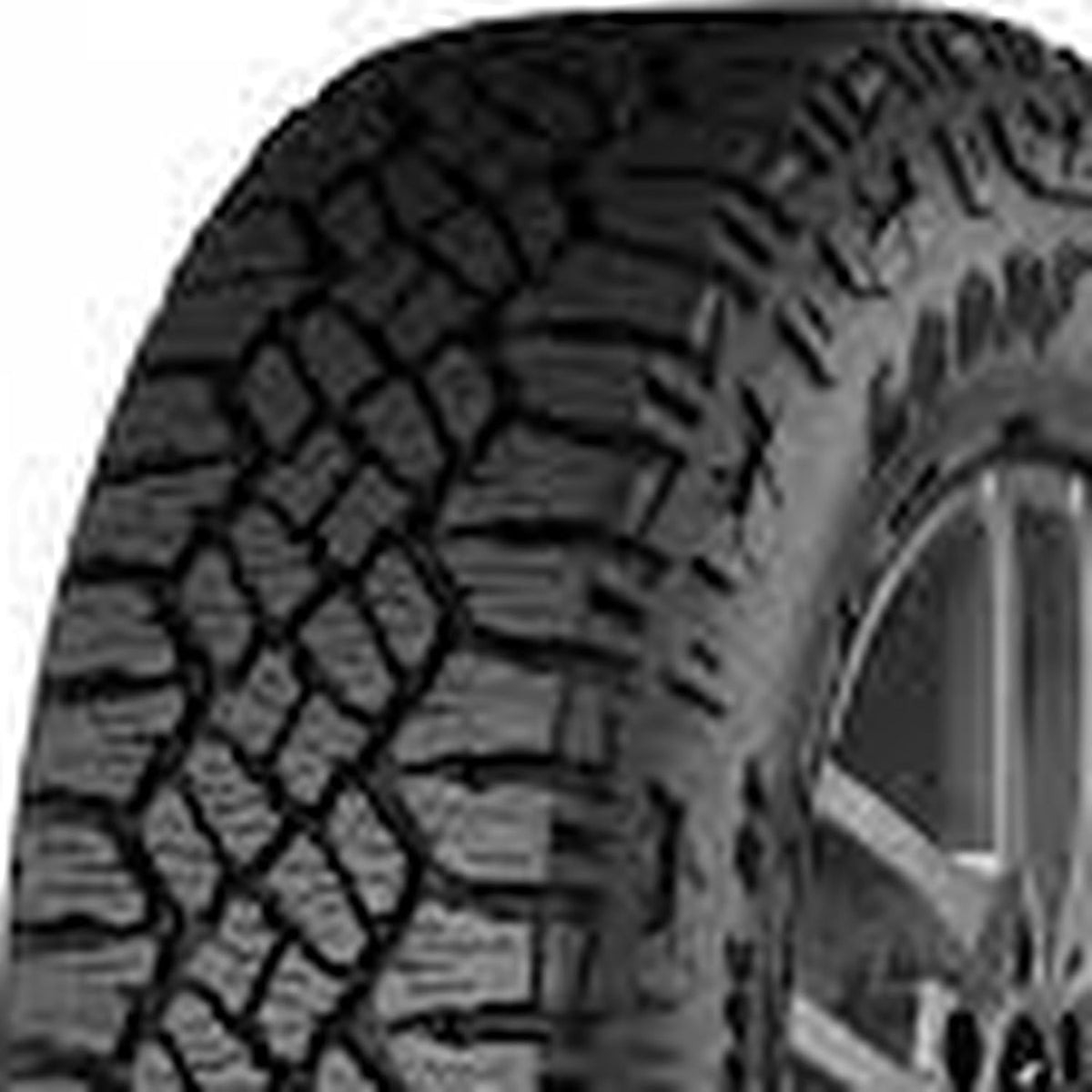 LT275/55R20 120/117S E Light Truck Tire T487385