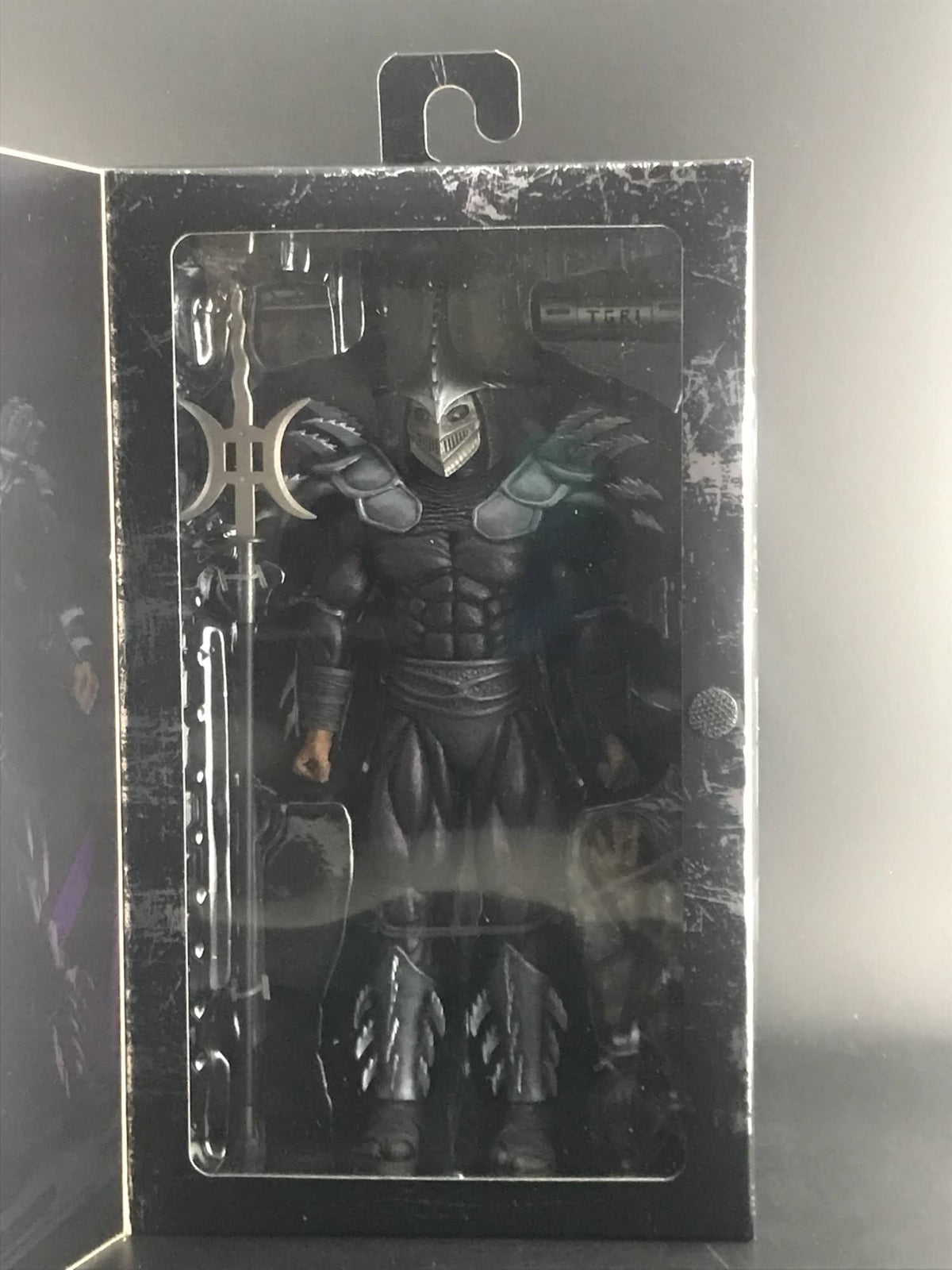 Super Shredder Action Figure J8578
