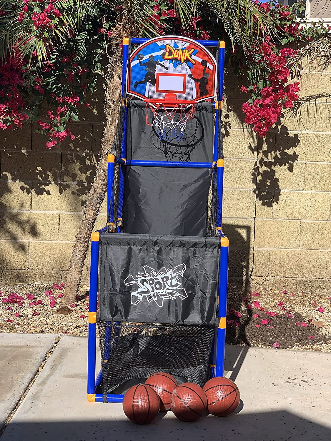 Kids Arcade Basketball Game Set with 4 Balls and Hoop Q560