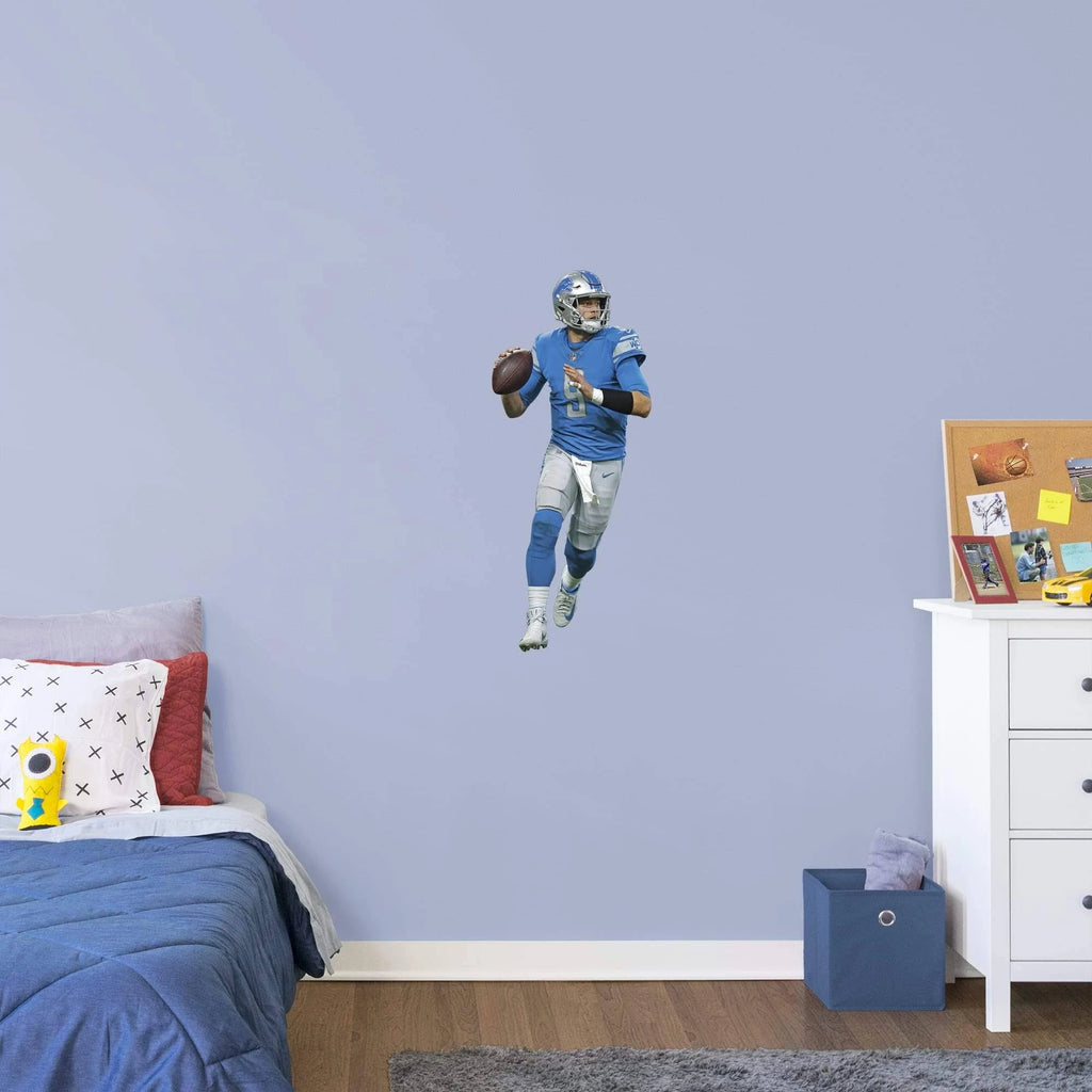 Officially Licensed NFL Removable Wall Decal Giant Athlete + 2 Wall Decals Z13909