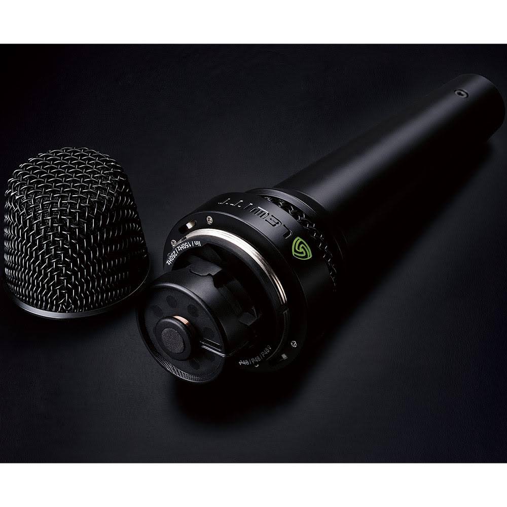 Dynamic Microphone W8477