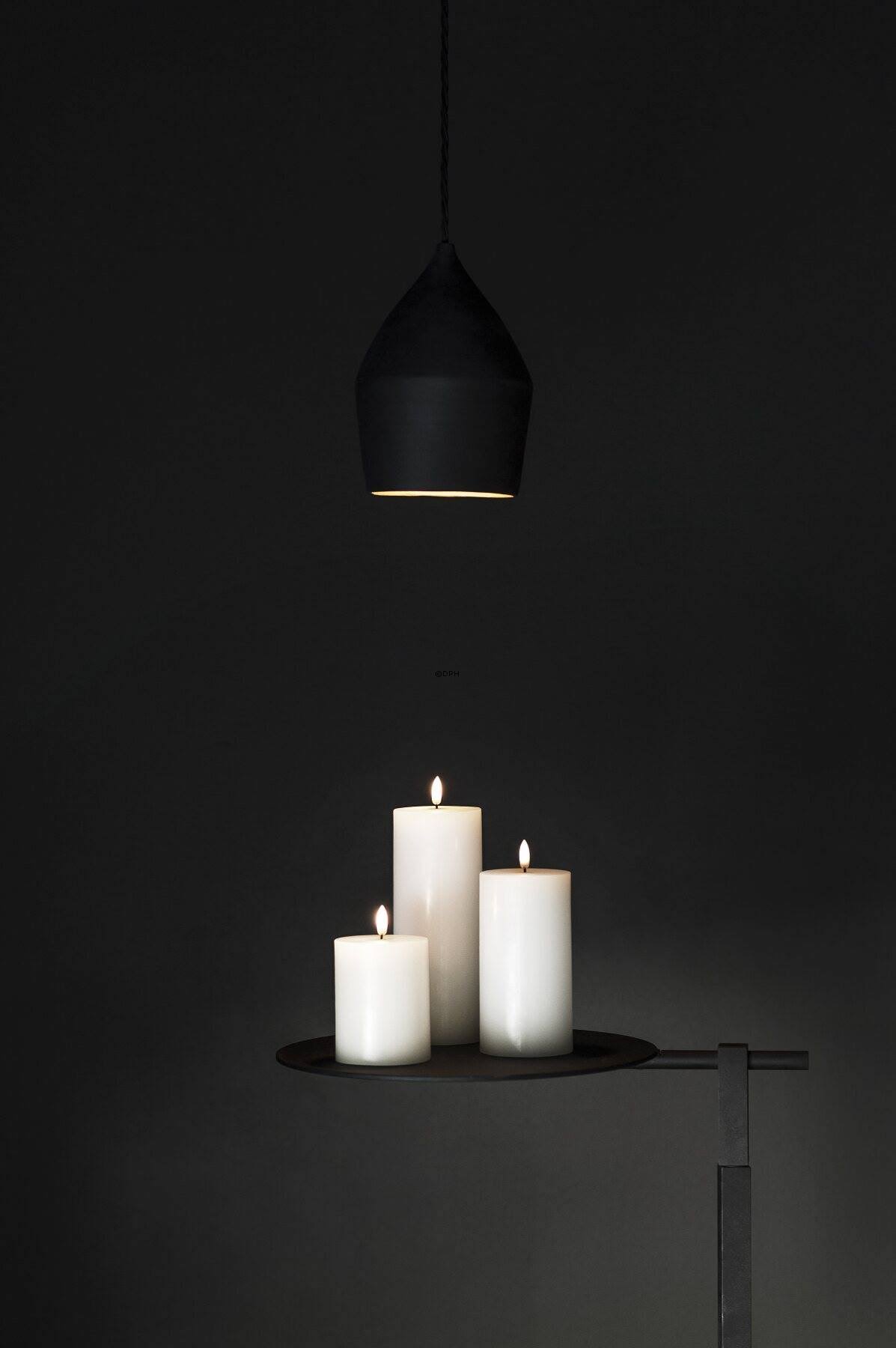 LED Pillar Candle 7.8 x 20 cm, Nordic White X417396